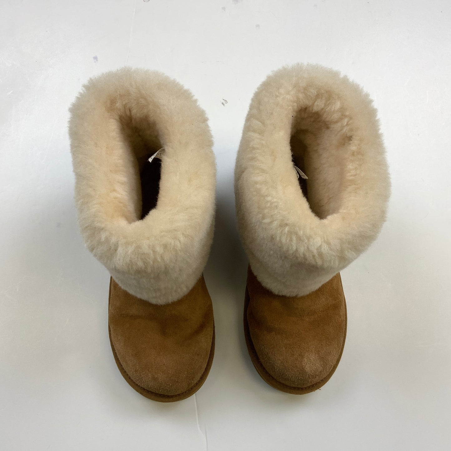 Boots Ankle Flats By Ugg  Size: 6