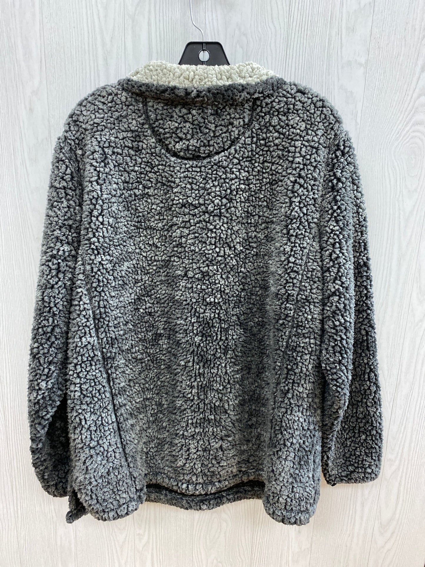 Top Long Sleeve Fleece Pullover By Clothes Mentor  Size: Xl