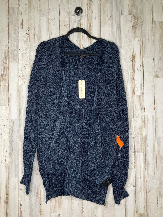 Cardigan By Love Tree  Size: M