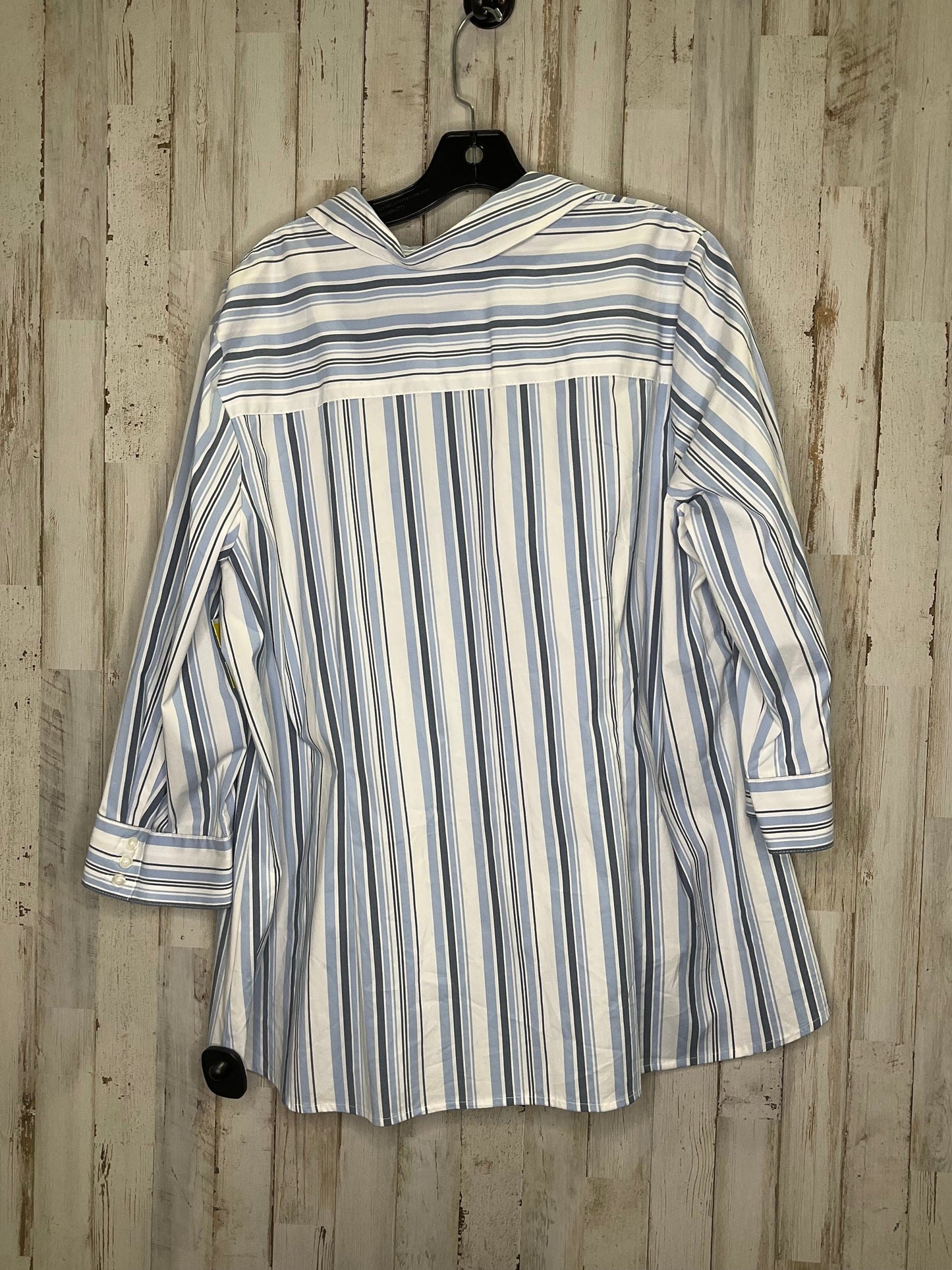 Top Long Sleeve By Laura Scott  Size: 2x