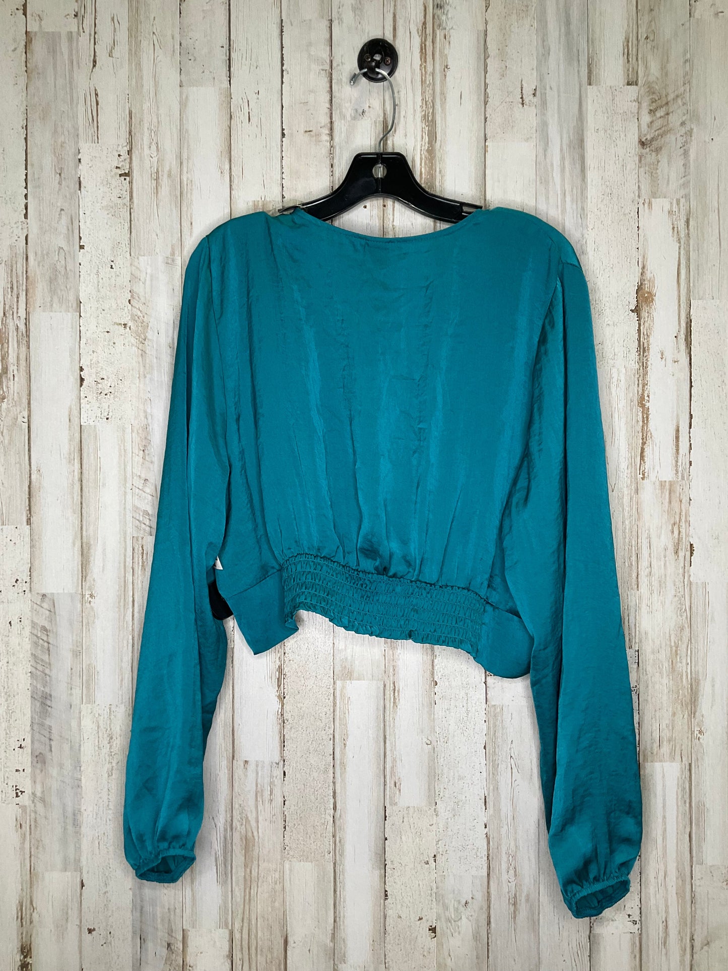 Top Long Sleeve By Wild Fable  Size: 1x