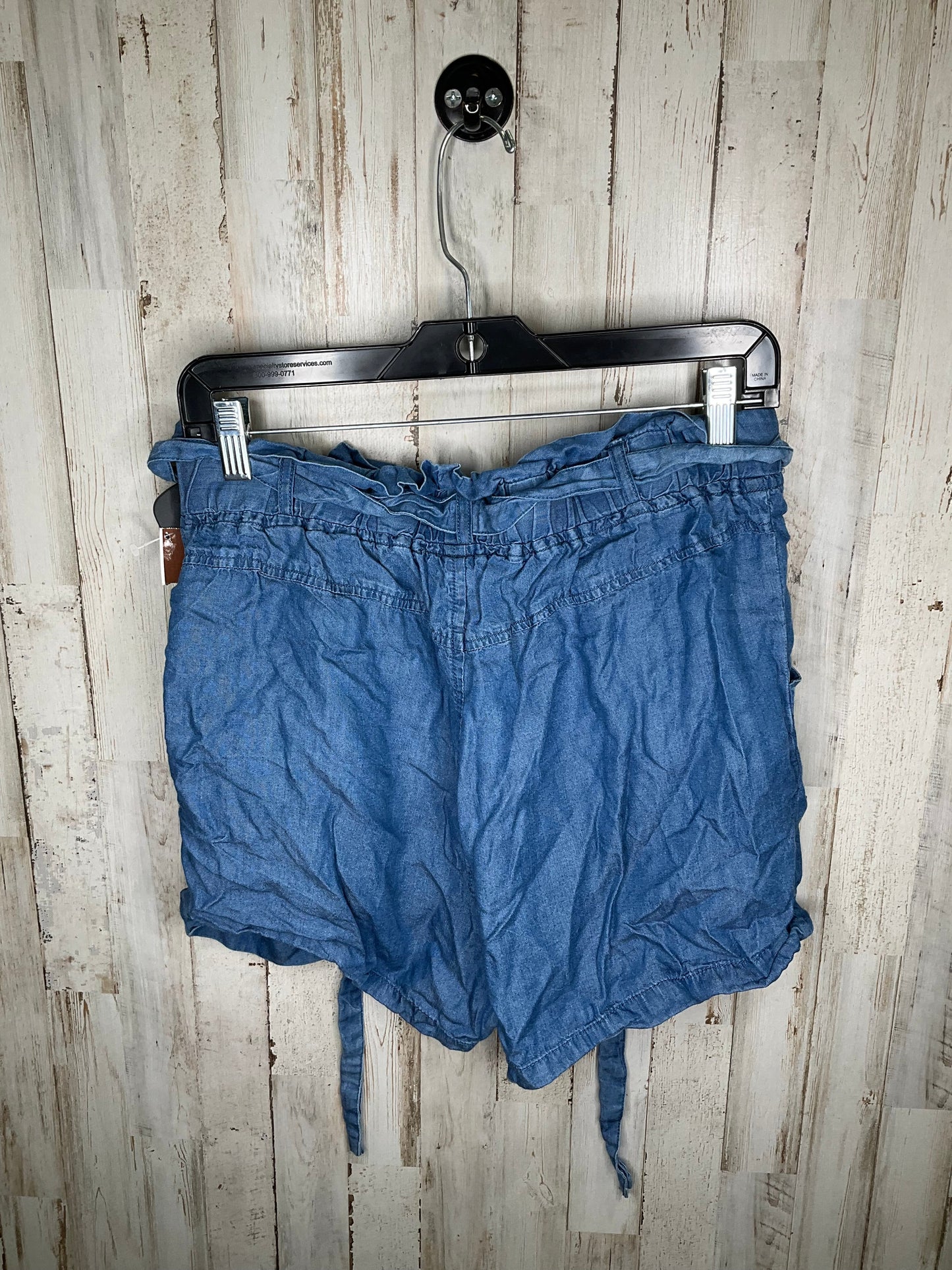 Shorts By Thread And Supply  Size: L