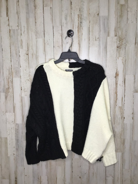 Sweater By Venus  Size: S