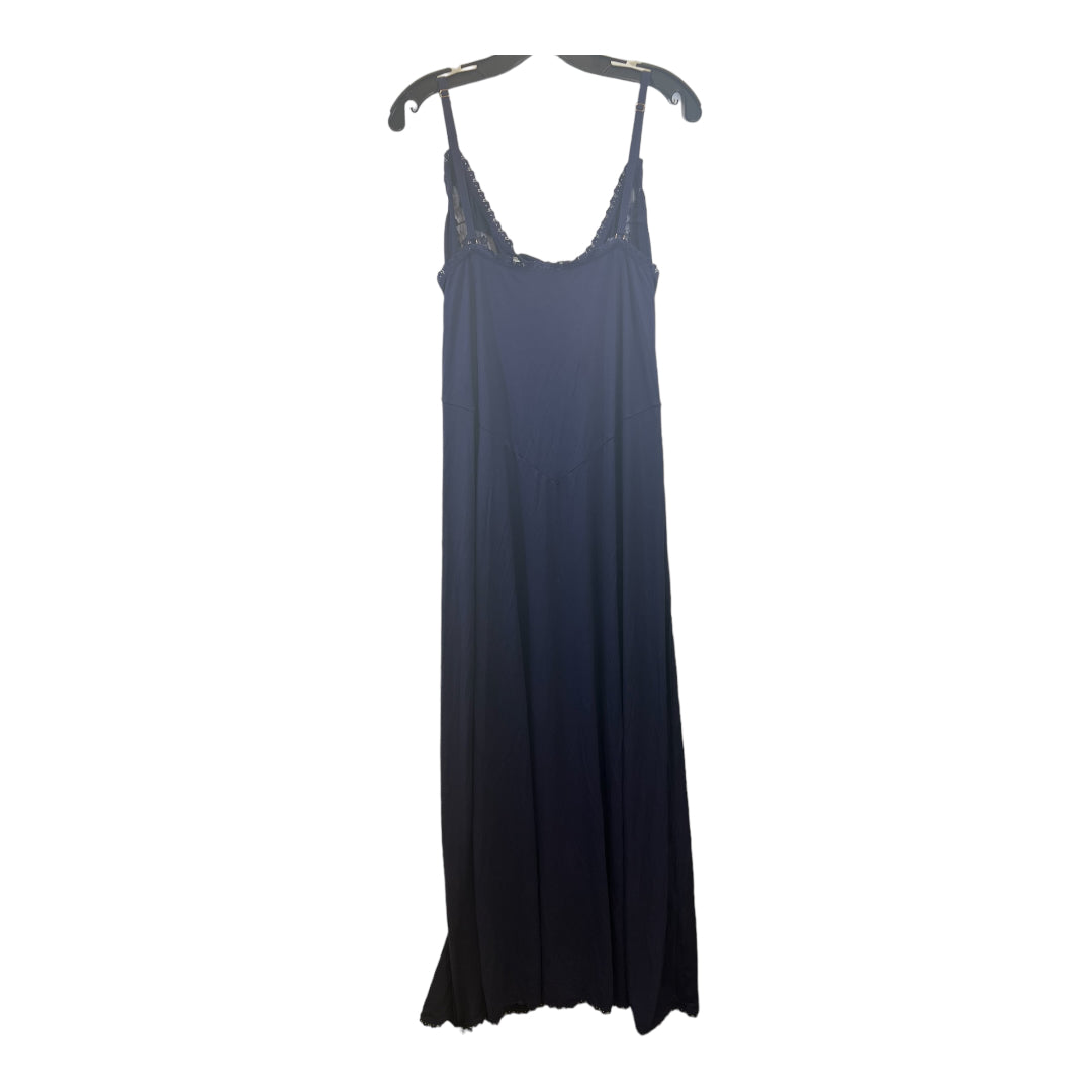 Night Gown By savagexfenty  Size: 1x