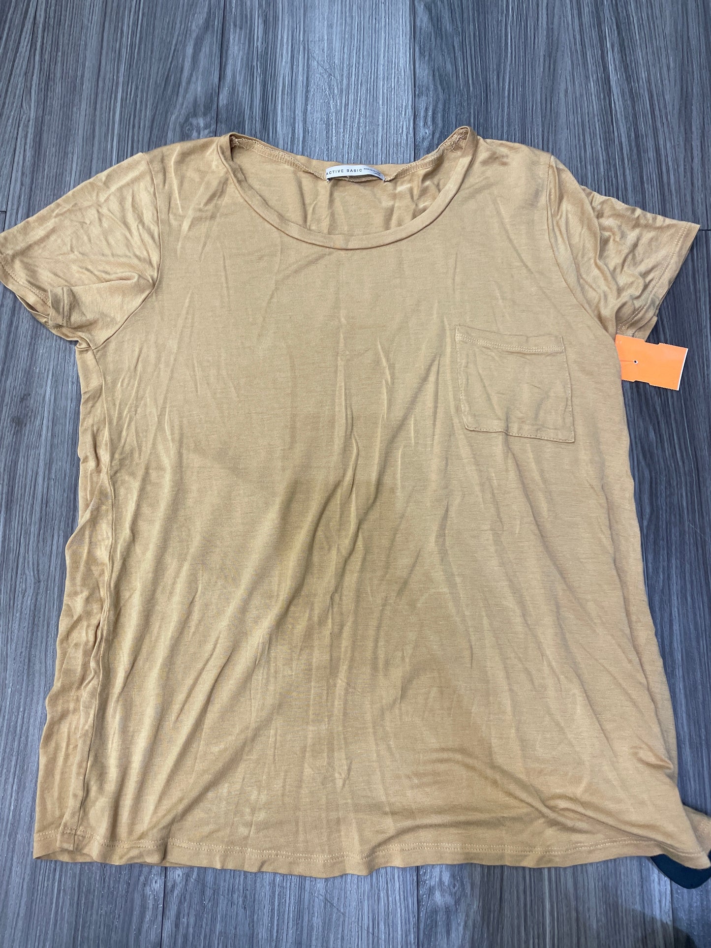 Top Short Sleeve By Clothes Mentor  Size: L