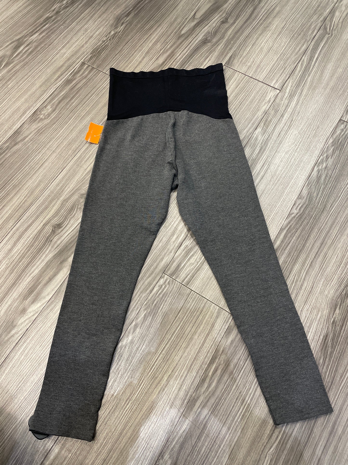 Maternity Athletic Leggings By Clothes Mentor  Size: M