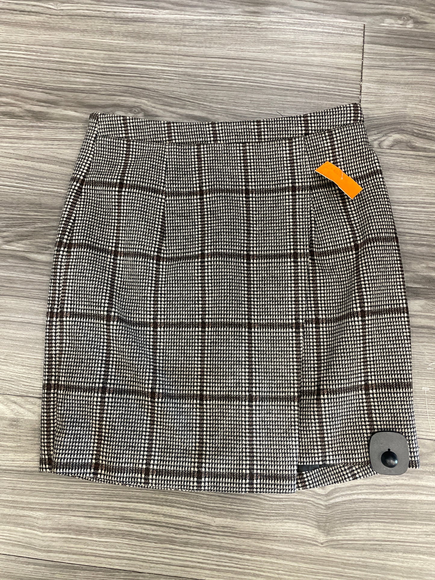 Skirt Mini & Short By Clothes Mentor  Size: S