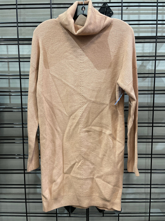 Dress Sweater By Olive And Oak  Size: M