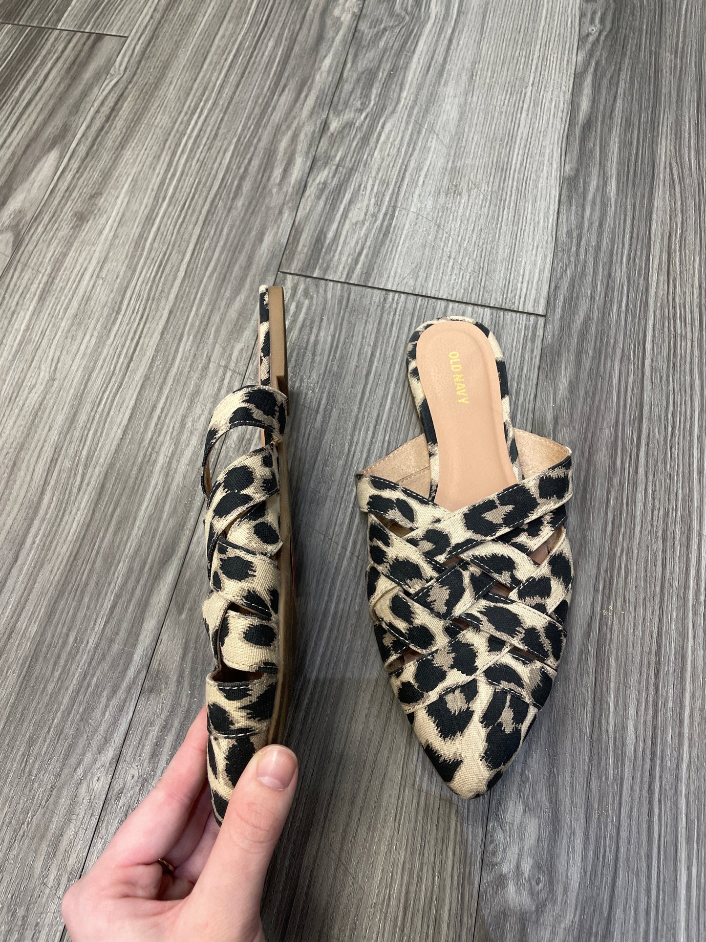 Shoes Flats Mule & Slide By Old Navy  Size: 9