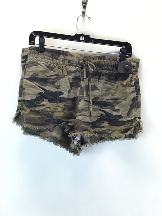 Shorts By Express  Size: M