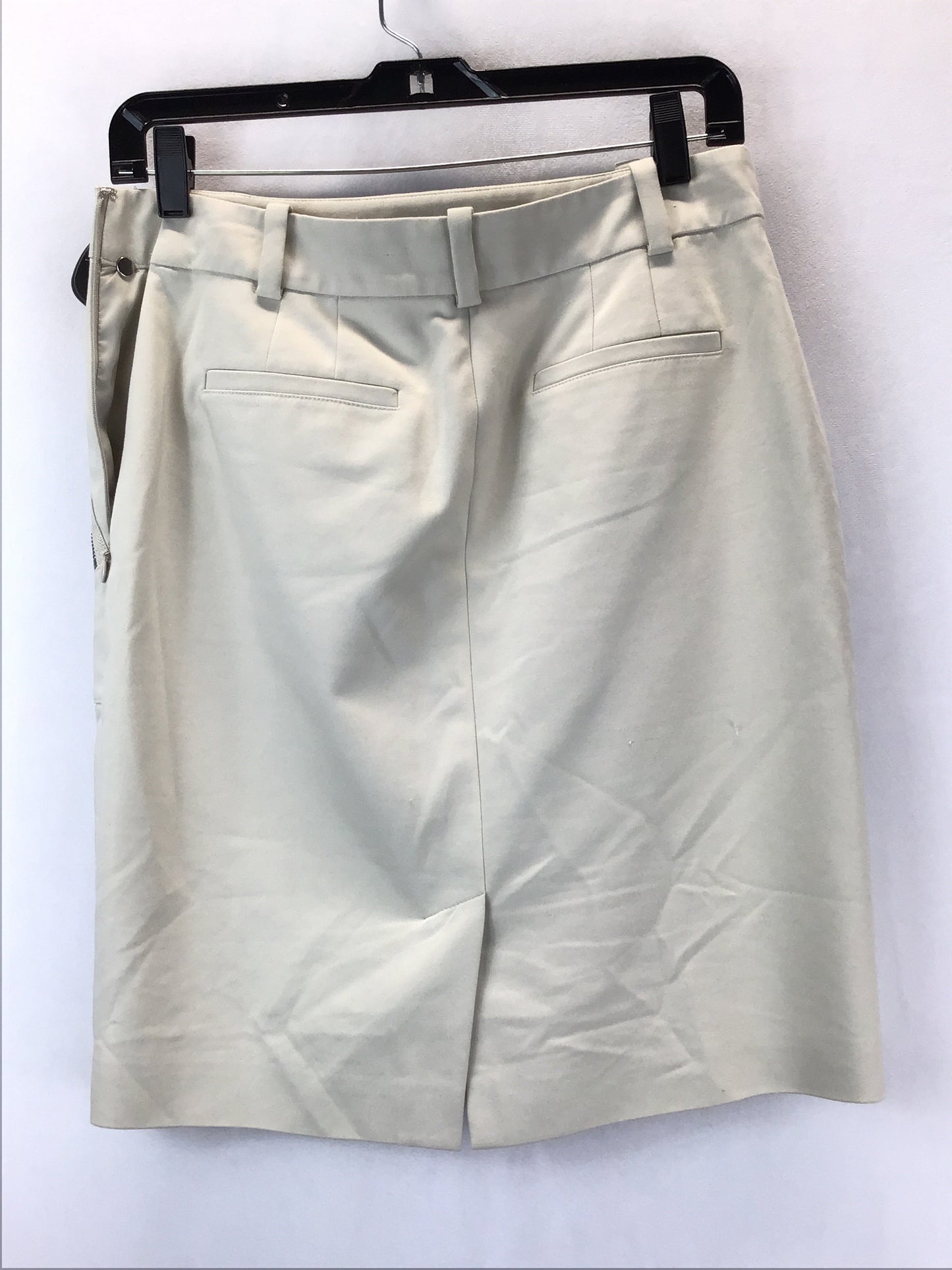 Skirt Mini & Short By Ann Taylor  Size: 6petite