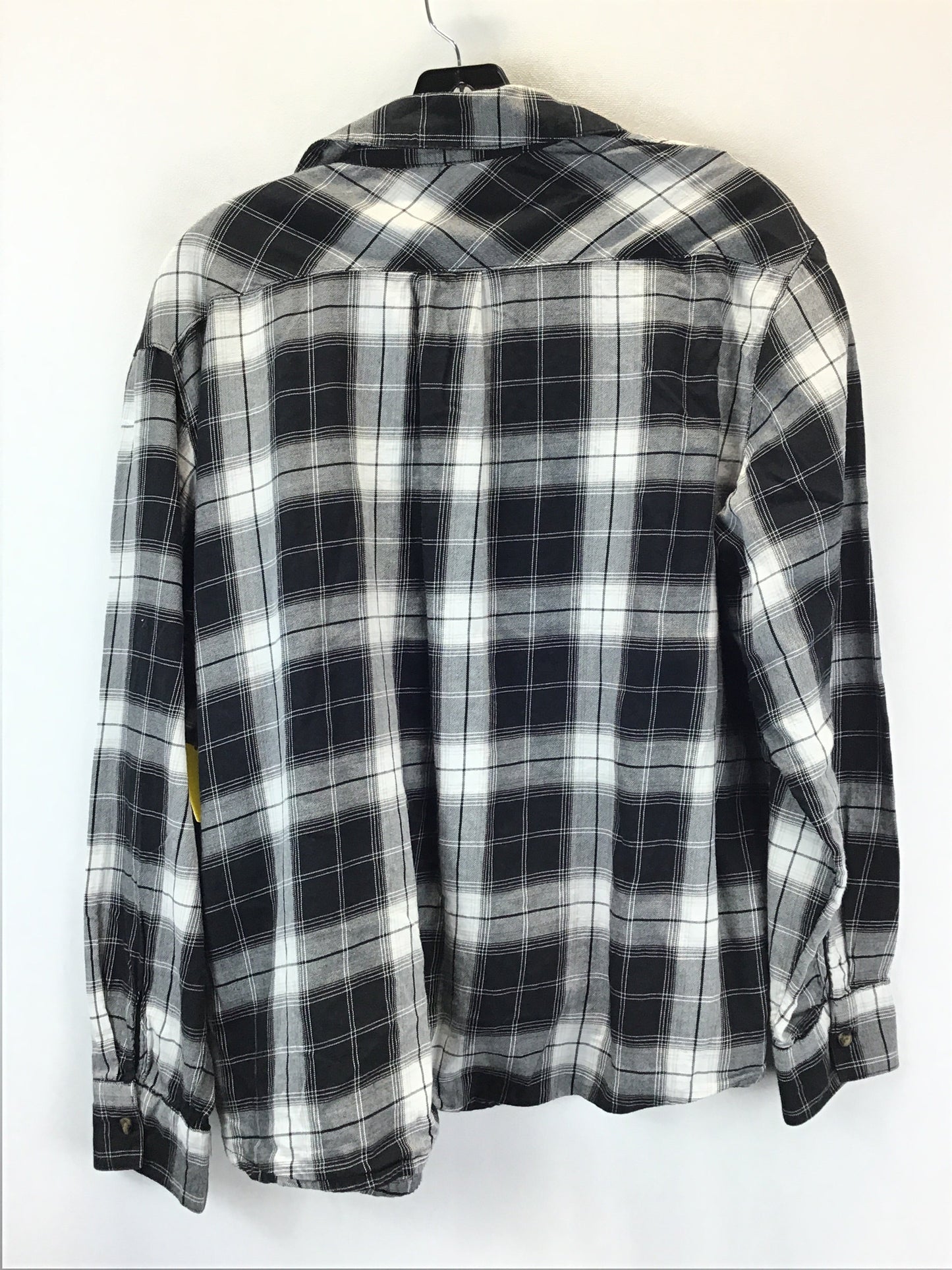 Top Long Sleeve By Divided  Size: M