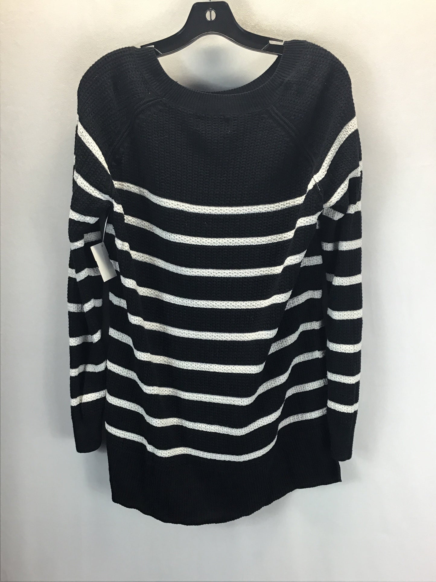 Sweater By Old Navy  Size: L