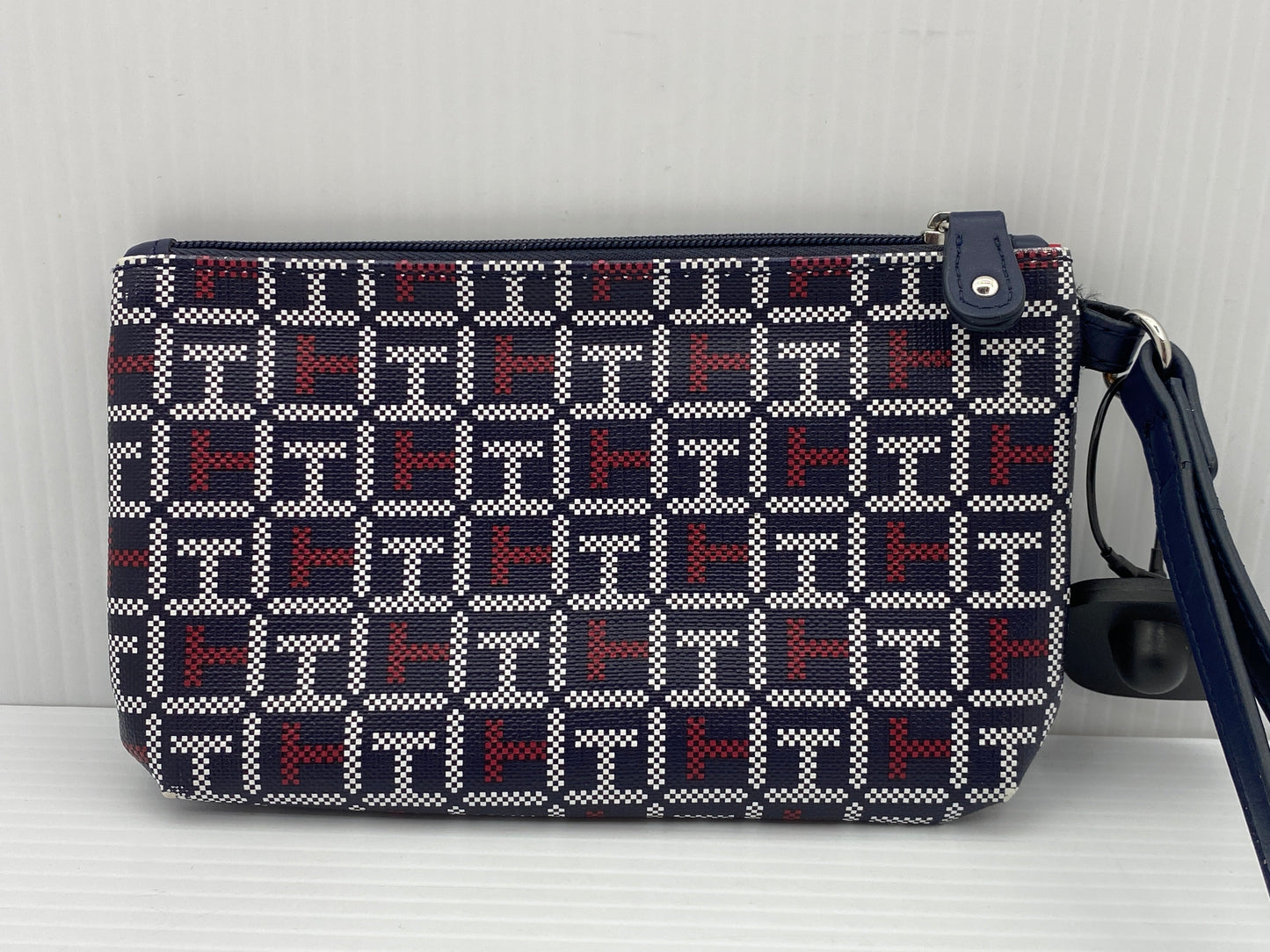 Wristlet By Tommy Hilfiger  Size: Small