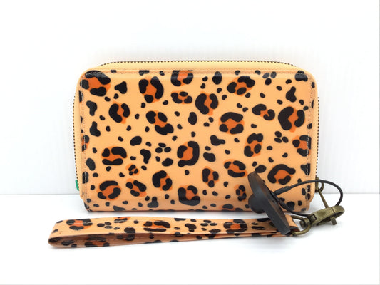 Wristlet By Clothes Mentor  Size: Small