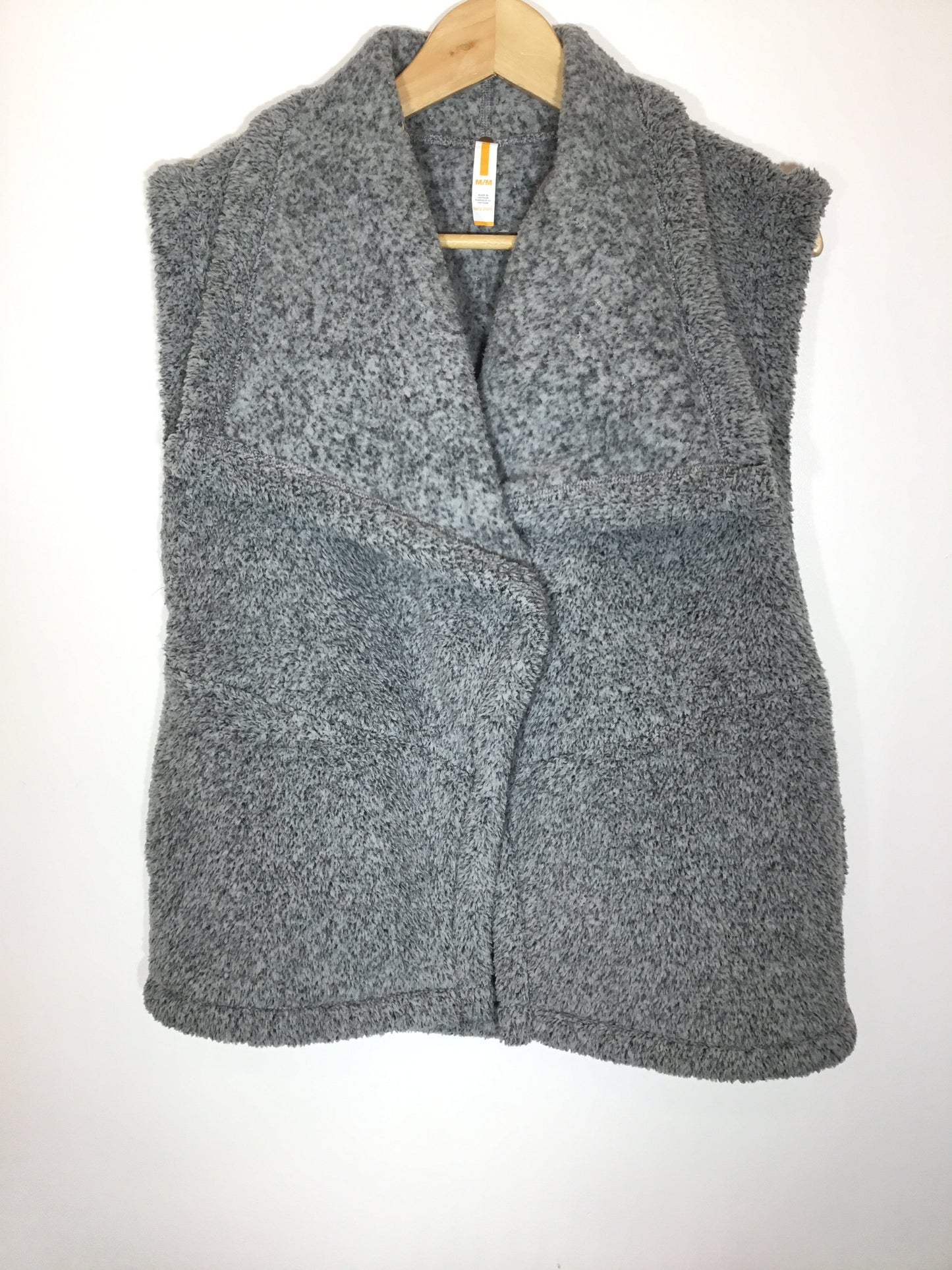 Sweater Cardigan By Lucy  Size: M