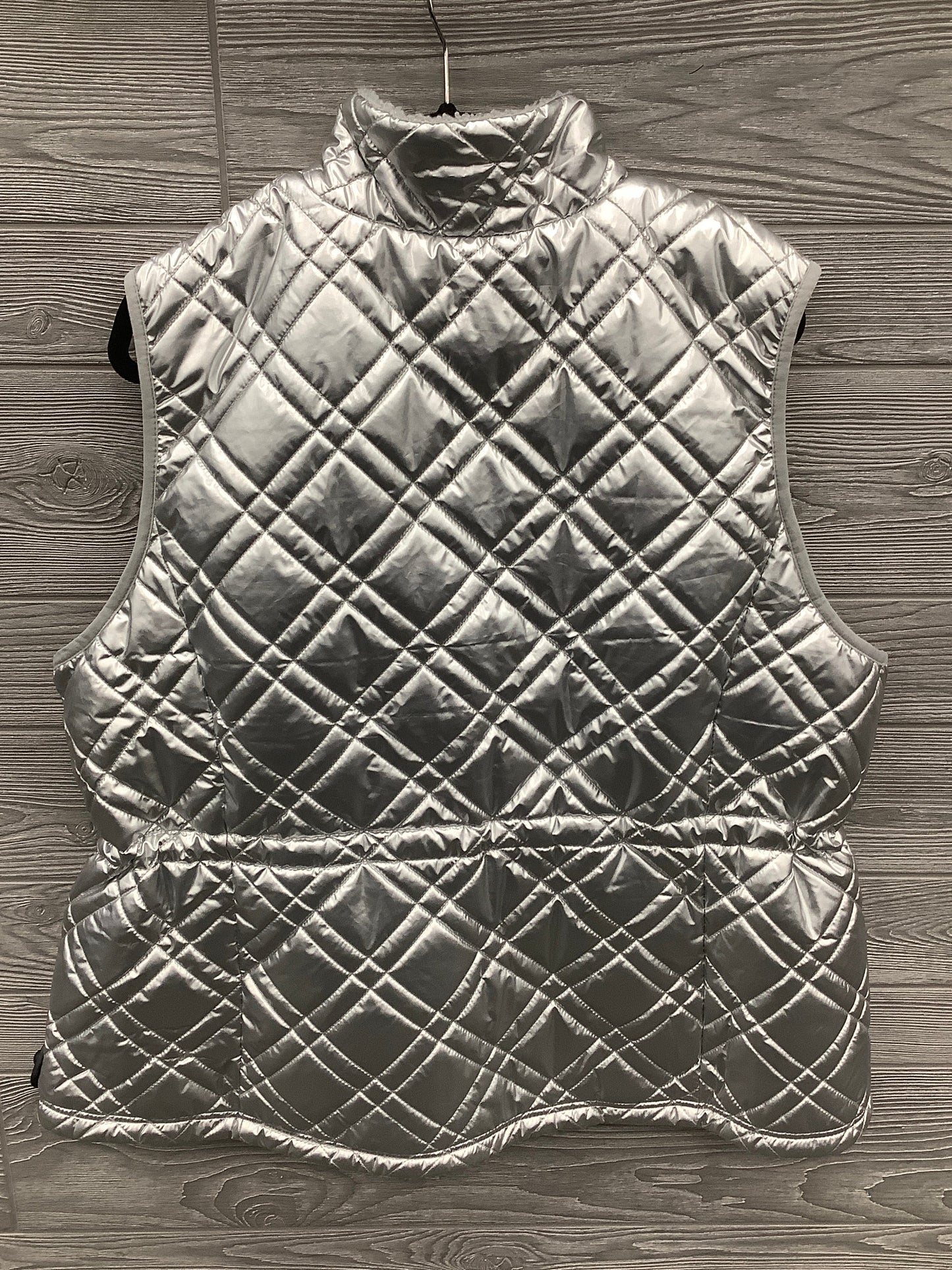 Vest Puffer & Quilted By Time And Tru  Size: 1x