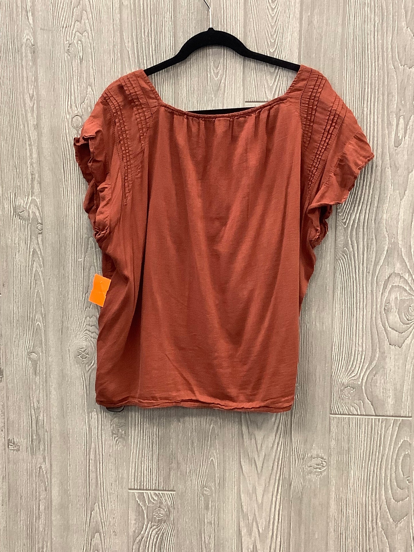 Top Short Sleeve By Old Navy  Size: Xl