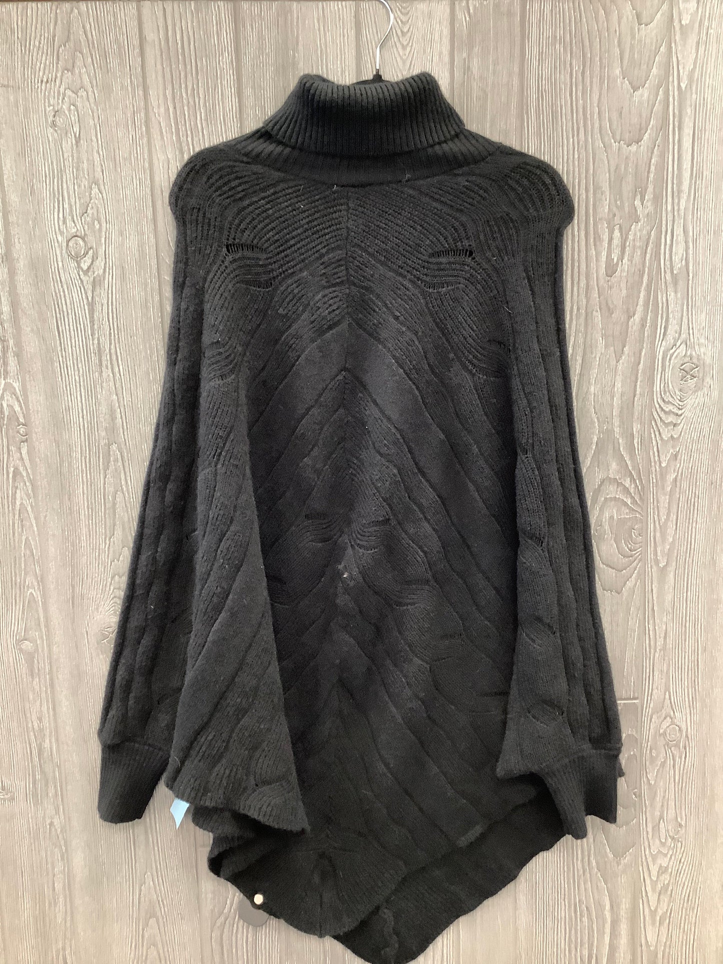 Poncho By Clothes Mentor  Size: Xl