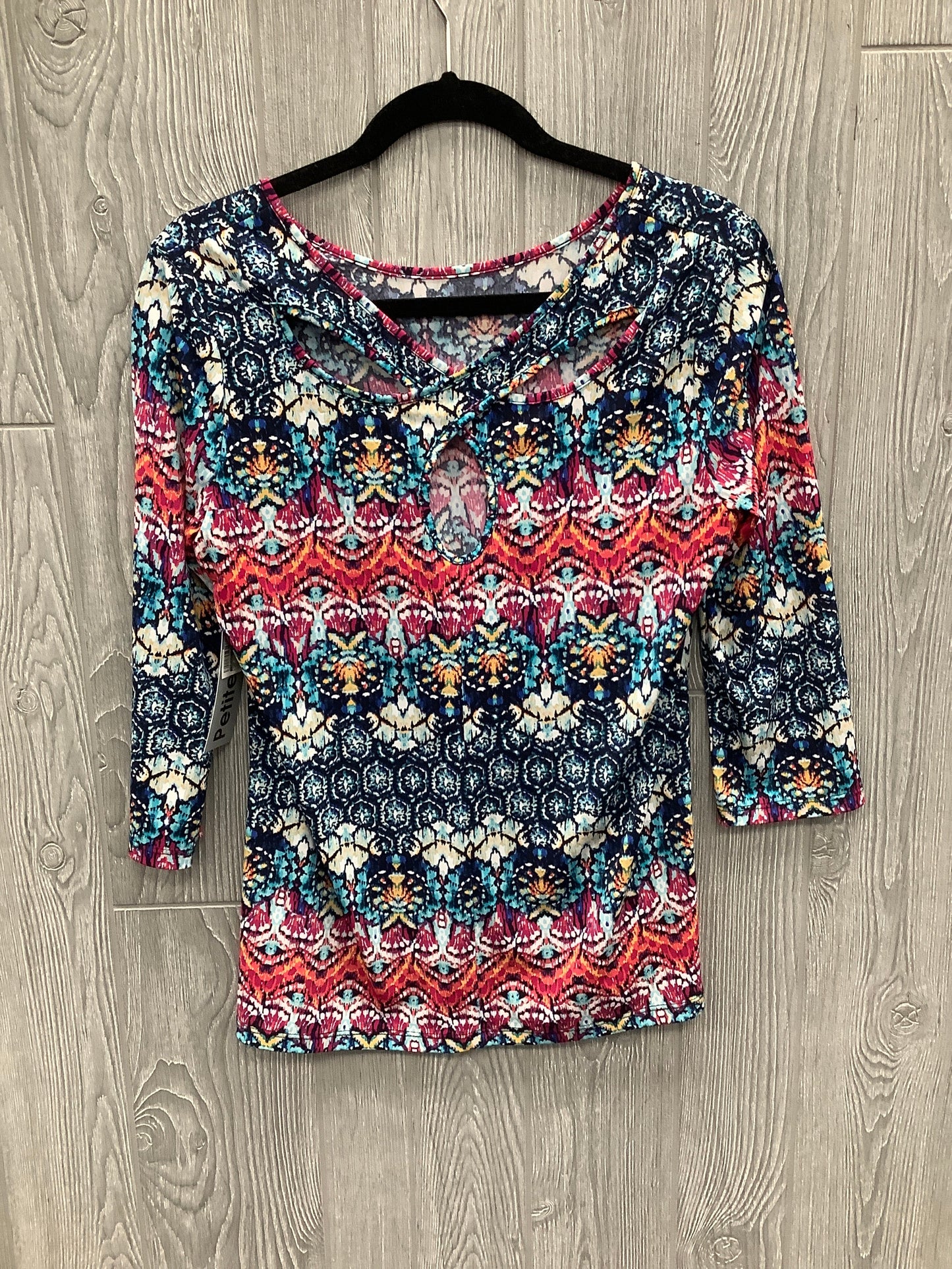Top 3/4 Sleeve By Tribal  Size: Petite   Small