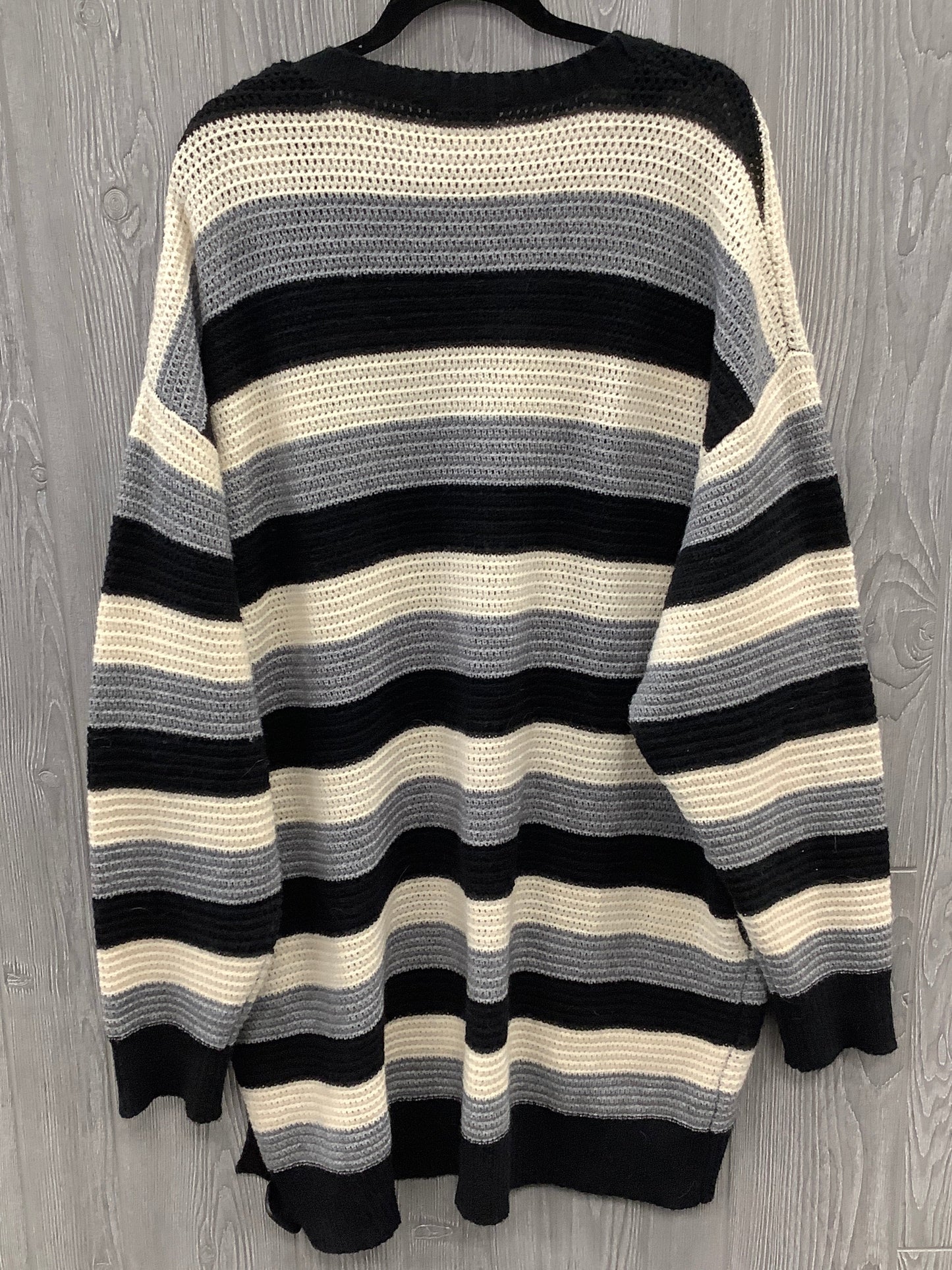 Sweater Cardigan By White Birch  Size: Xl
