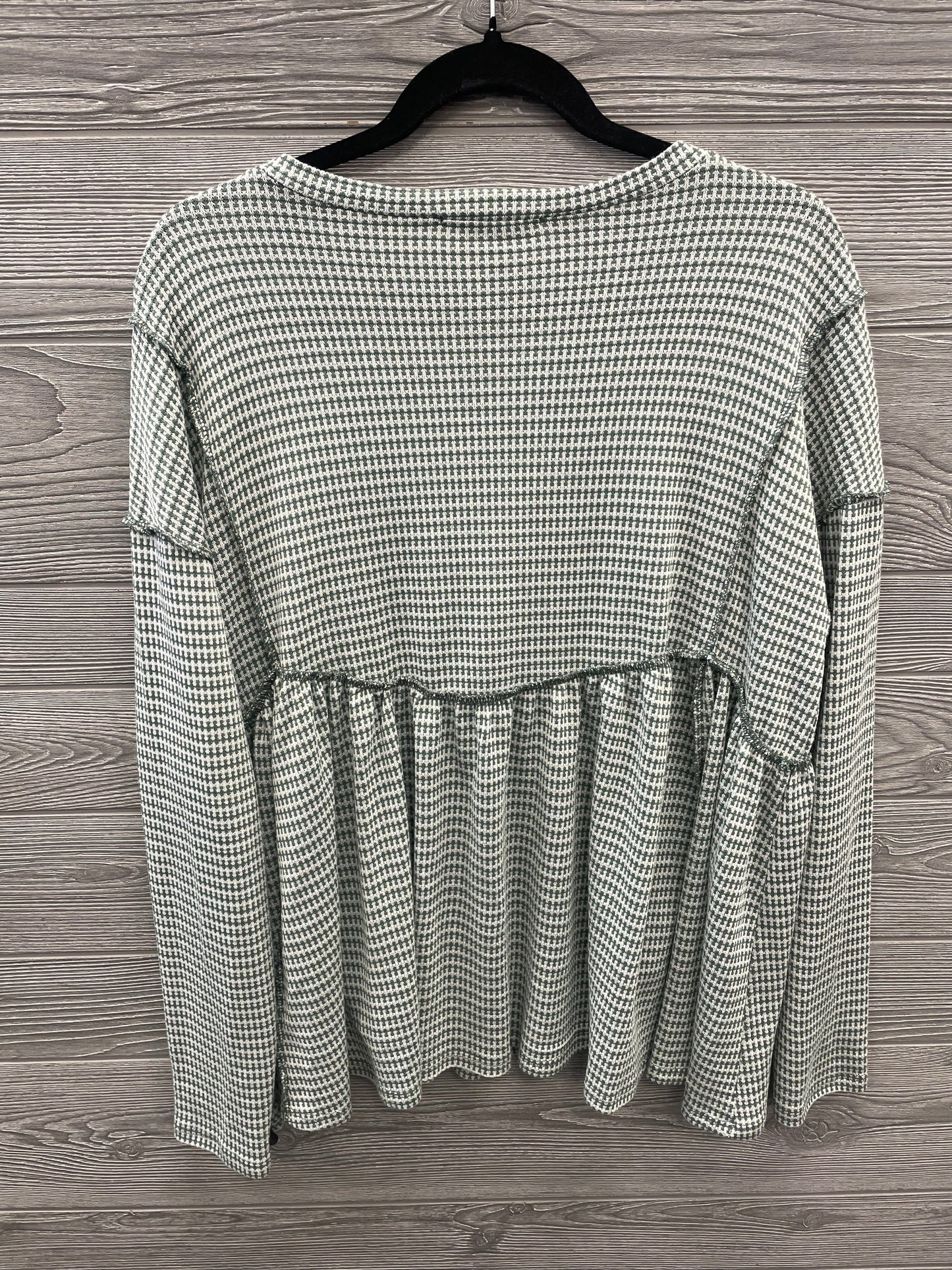 Top Long Sleeve By Clothes Mentor  Size: S