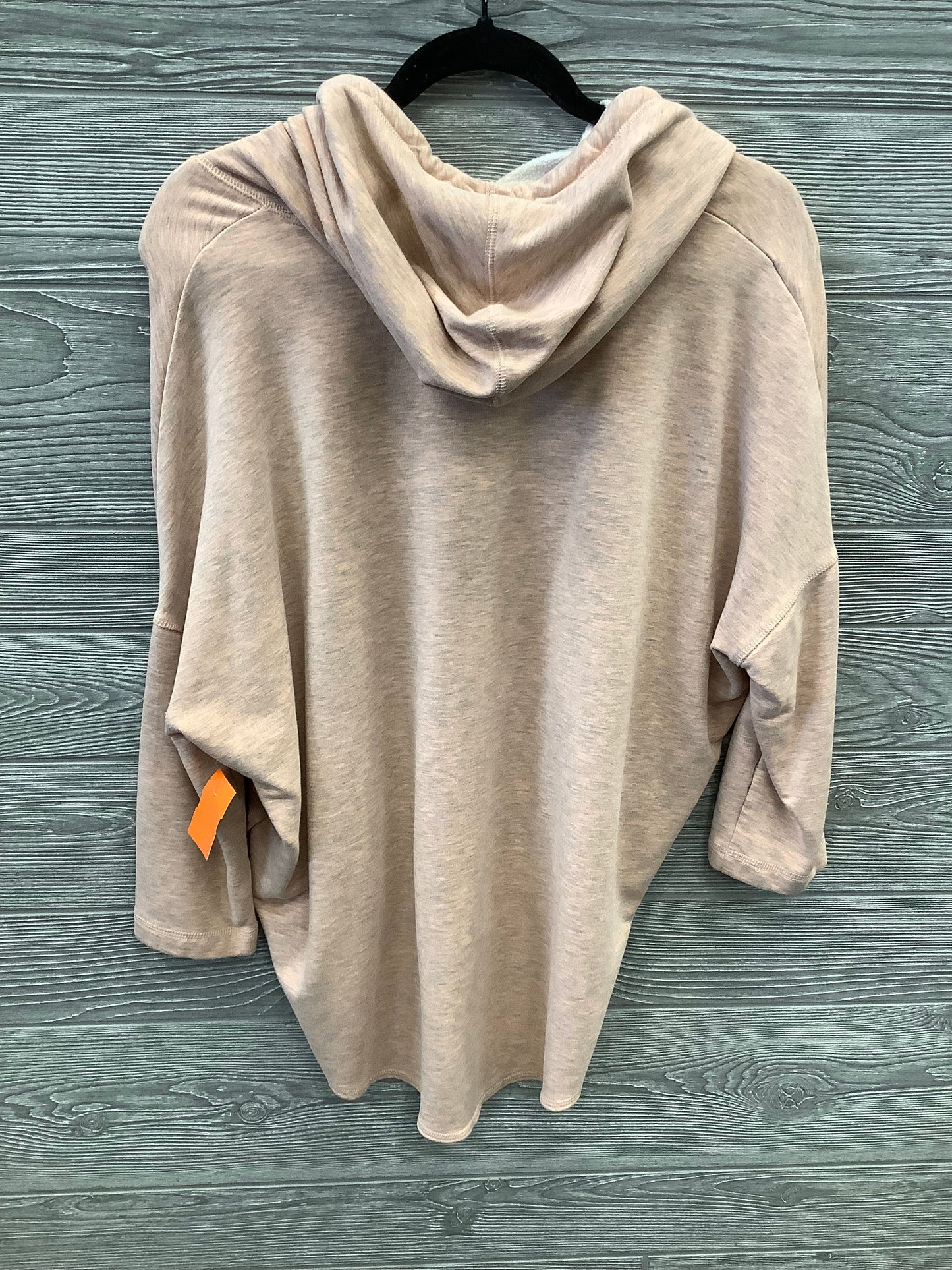 Sweatshirt Hoodie By Lou And Grey  Size: M