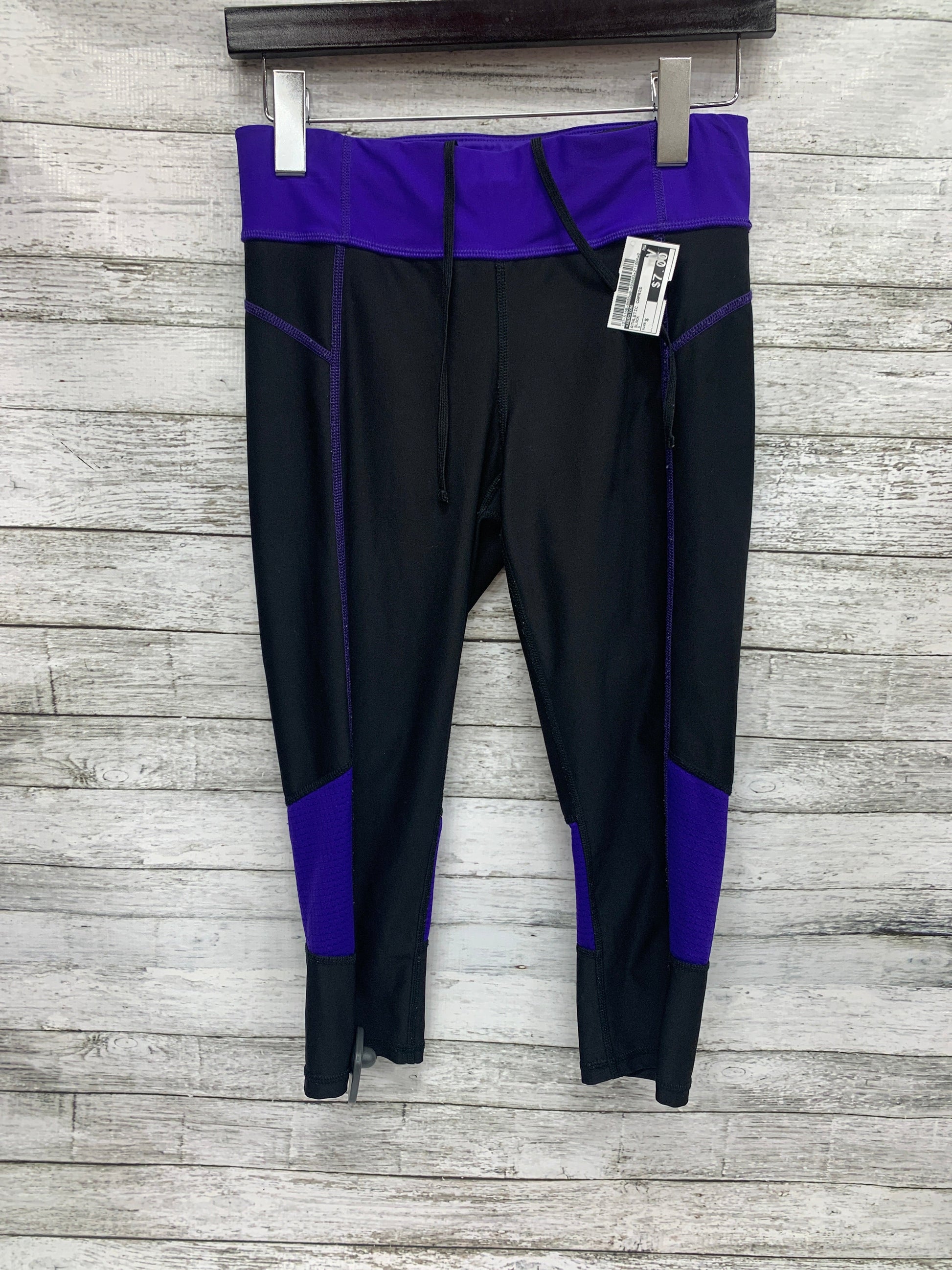Athletic Capris By Xersion Size: S