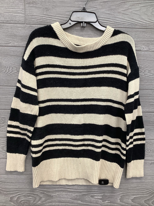 HEAVYWEIGHT SWEATER SIZE M BY LOU AND GREY